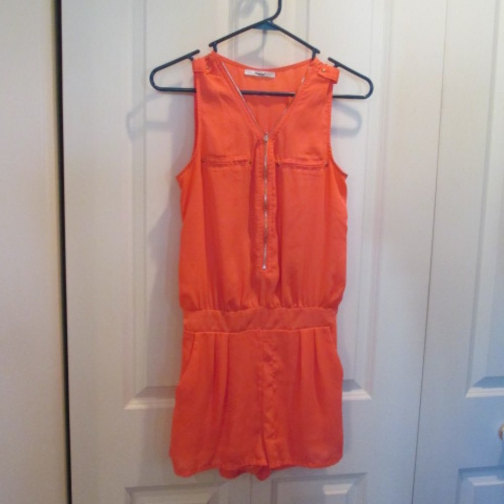 Papaya Coral Zip Up One Piece Romper Short Set Size M